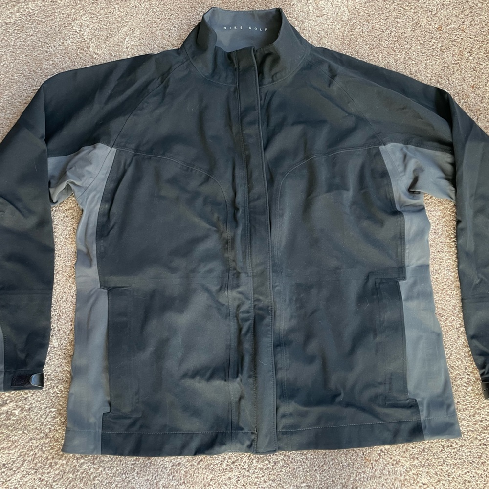 Nike Boys Golf Jacket size XL (14/16) black!gray